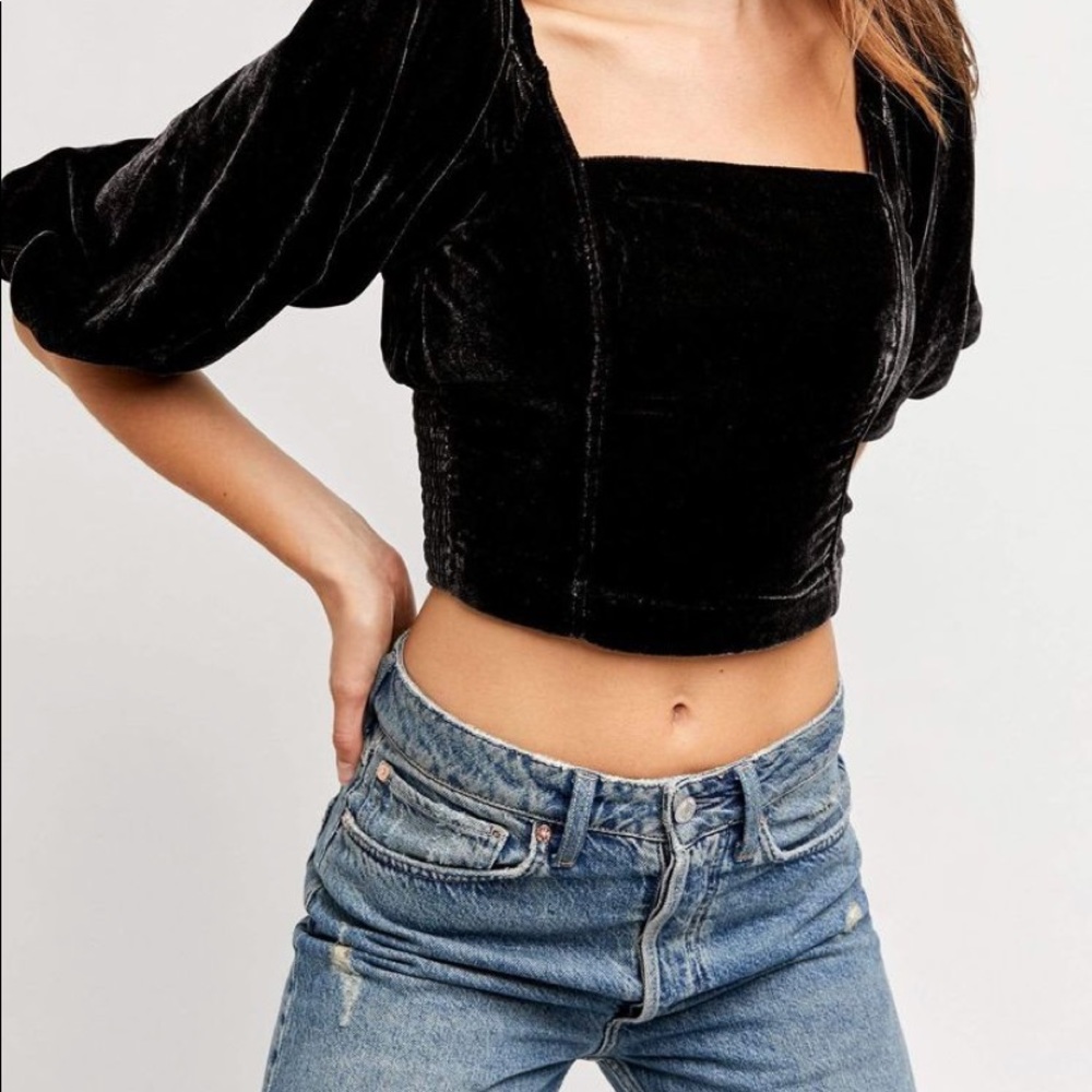 Free People Marie velvet  top sz M NWT